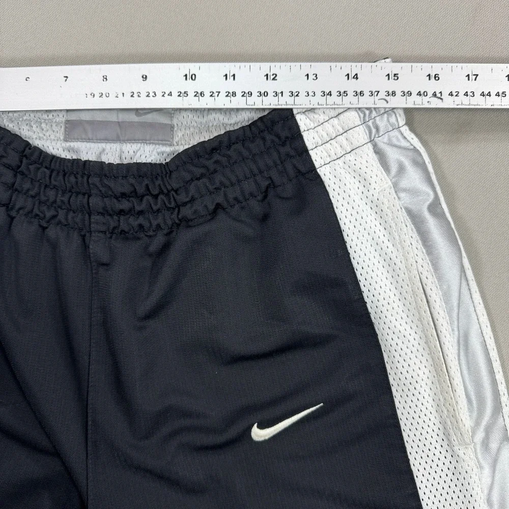 Nike Shorts Men's Large‎ White Black Reversible Basketball Drawstring Activewear - Picture 4 of 6